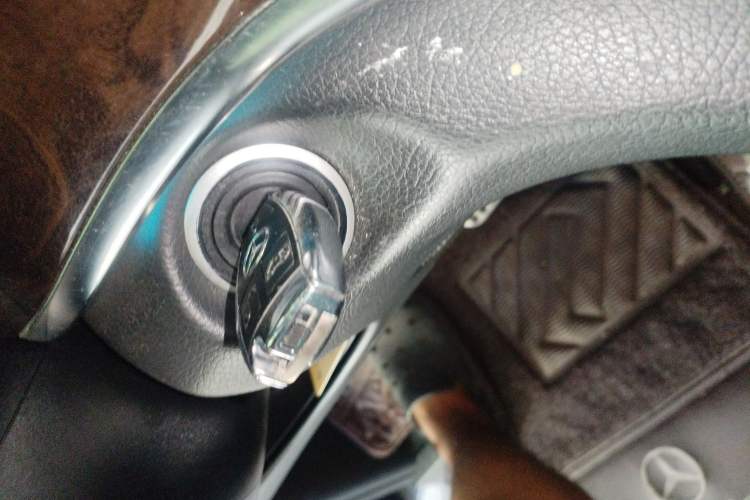 Used Mercedes-Benz V-Class 2017 V 260 Prestige Edition