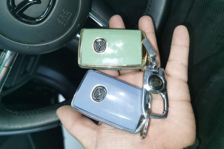 Used Mazda 3 Axela 2023 2.0L Automatic ZhiXuan Edition
