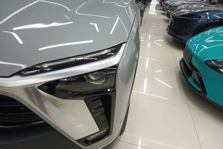 Used Nio ES8 2020 415 km Range 7-Seater Version