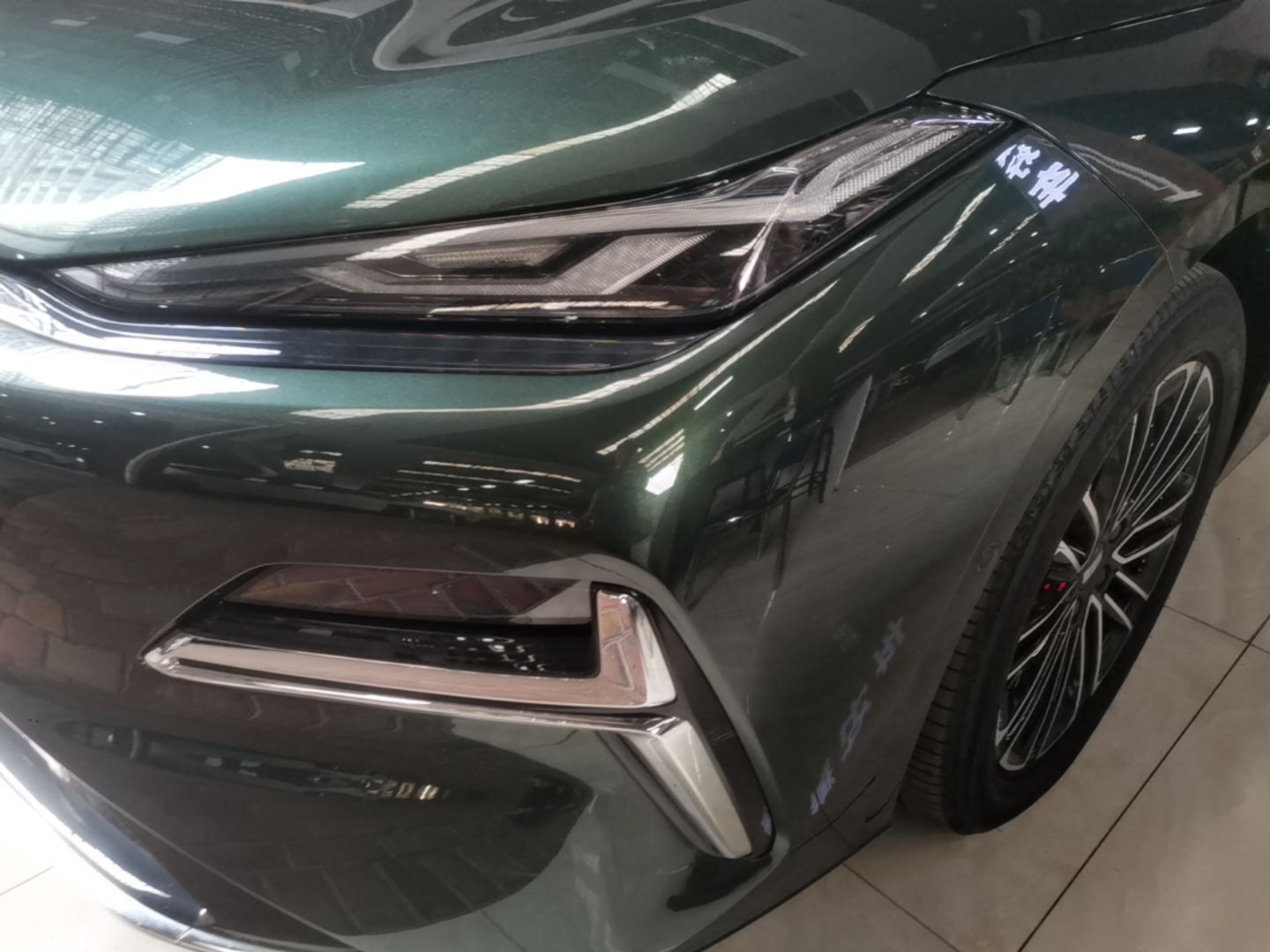 Geely Galaxy 8 2025 130km EM-i Deluxe Edition — снимка 8