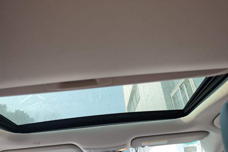 Used Toyota Corolla 2021 Dual-Motor 1.8L E-CVT Flagship Edition