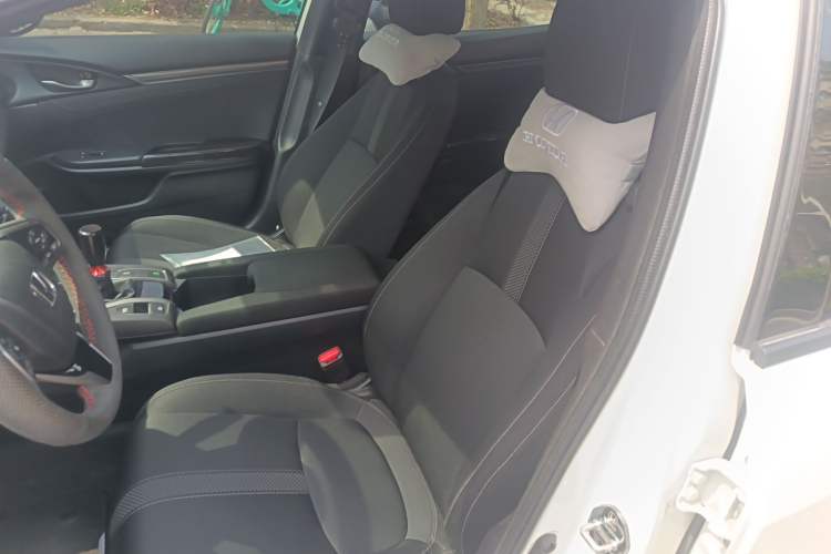 Used Honda Civic 2021 HATCHBACK 220TURBO Manual Driving Pleasure Control
