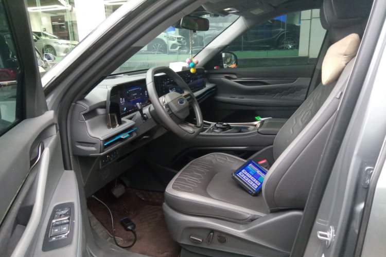 Used Ford Edge 2023 Ford Explorer L 2.0T EcoBoost Two-Wheel Drive 7-Seater Luxury Model
