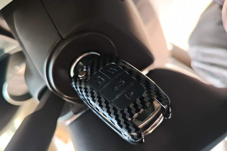 Used Buick Regal 2015 2.0L Leading Fashion Edition