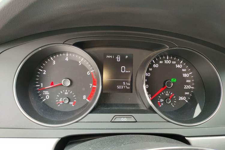 Used Volkswagen Lamando 2018 230TSI DSG Fashion Edition Instrument Cluster