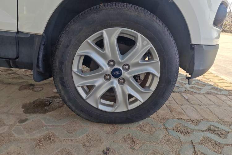 Used Ford EcoSport 2013 1.5L Automatic Fashion Model