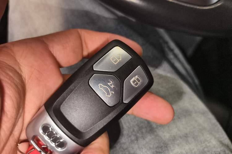 Used Audi Q5L 2020 40 TFSI Prestige Fashion Edition
