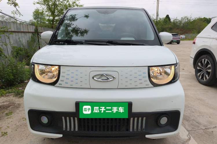 Used Chery QQ Ice Cream 2023 120km Ice Cream-Type Lithium Iron Phosphate Front