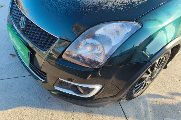 Used Suzuki Swift 2016 1.5L Automatic Fashionable Coolplay Edition
