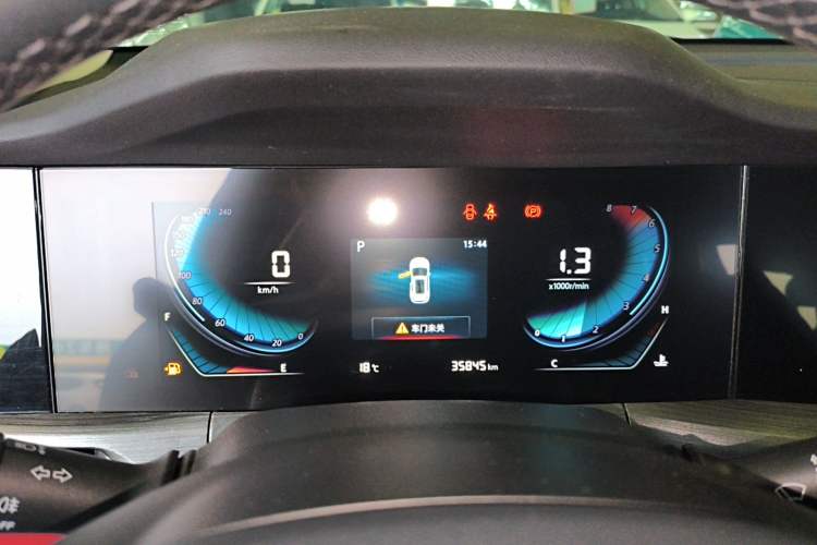 Used CHANGAN CS55PLUS 2021 Blue Whale Edition 1.5T DCT Prestige Model Instrument Cluster