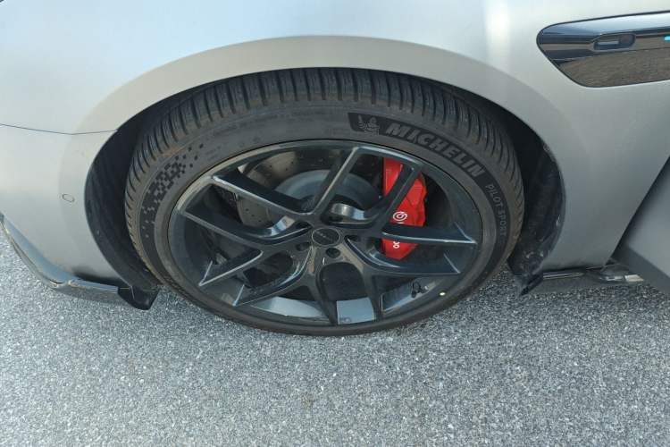 Used Hima Luxeed S7 2025 785 km Ultra