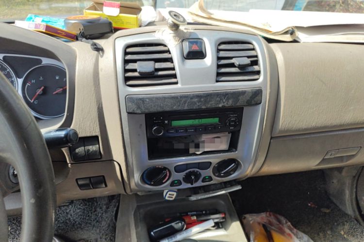 Used JMC Baodian 2013 2.8T Four-Wheel Drive Diesel Comfort Value Edition
