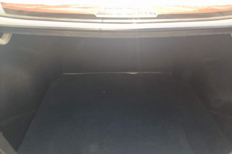 Used Hyundai Verna (older generation) 2014 1.4L Automatic Leading-Edge GLX
