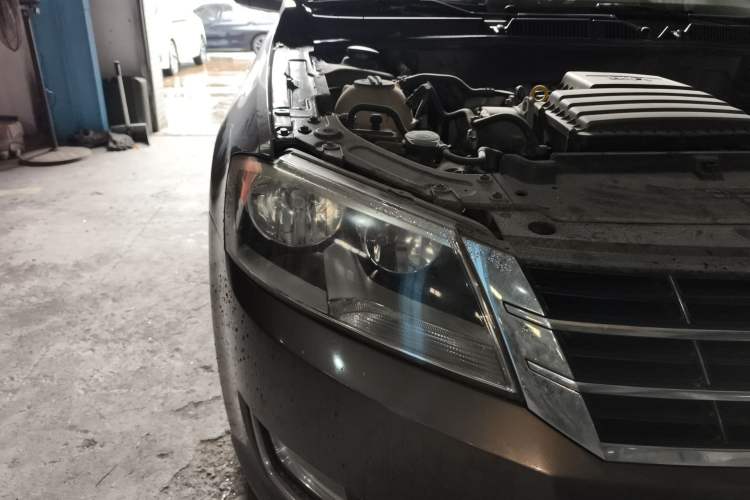 Used Volkswagen Gran Lavida 2013 1.6L Automatic Comfort Model
