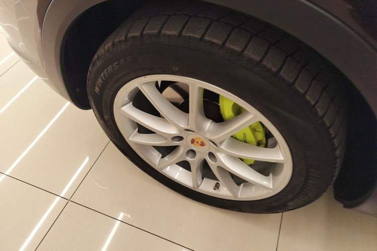 Used Porsche Cayenne E-Hybrid 2020 Cayenne E-Hybrid 2.0T
