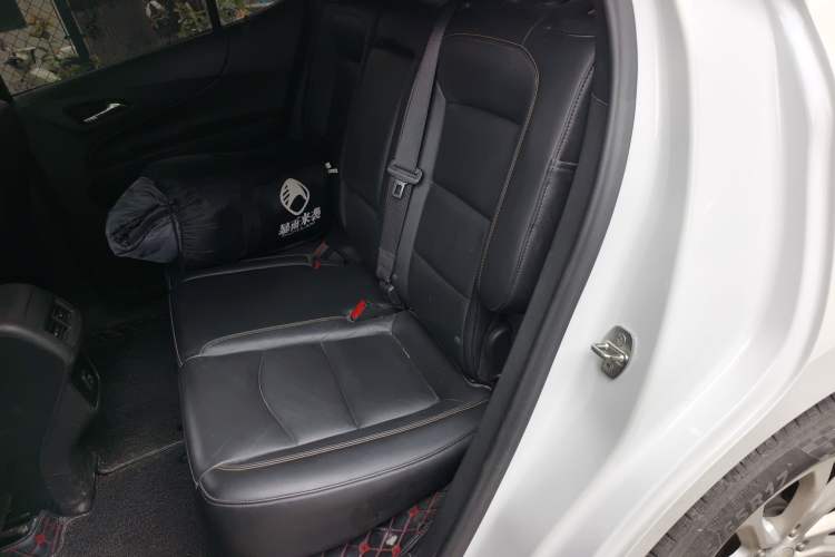 Used Chevrolet Equinox 2019 535T Automatic Chijie Edition China V Standard Left Rear Seat