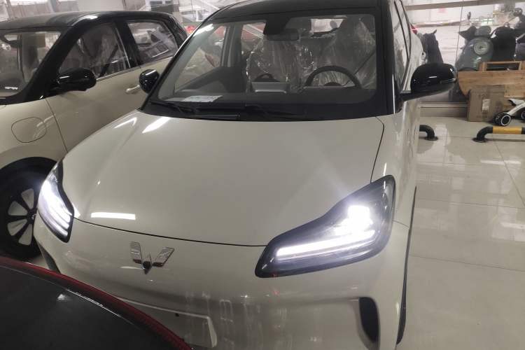 Used Wuling Bingo PLUS 2024 401 km Range 5-Seater Version