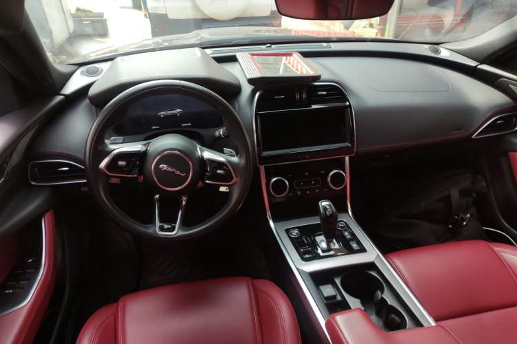 Used Jaguar XEL 2021 2.0T 250 PS R-DYNAMIC S Advanced Sport Edition
