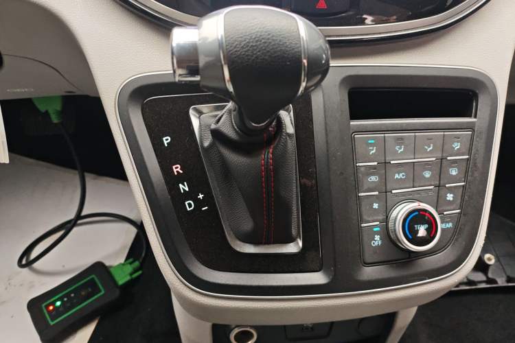 Used JAC Refine M4 2022 2.0 TGDI Automatic Business Edition