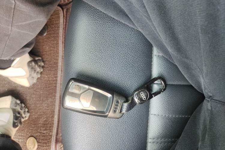 Used Audi Q5L 2020 Updated 40 TFSI Prestige Fashion Edition