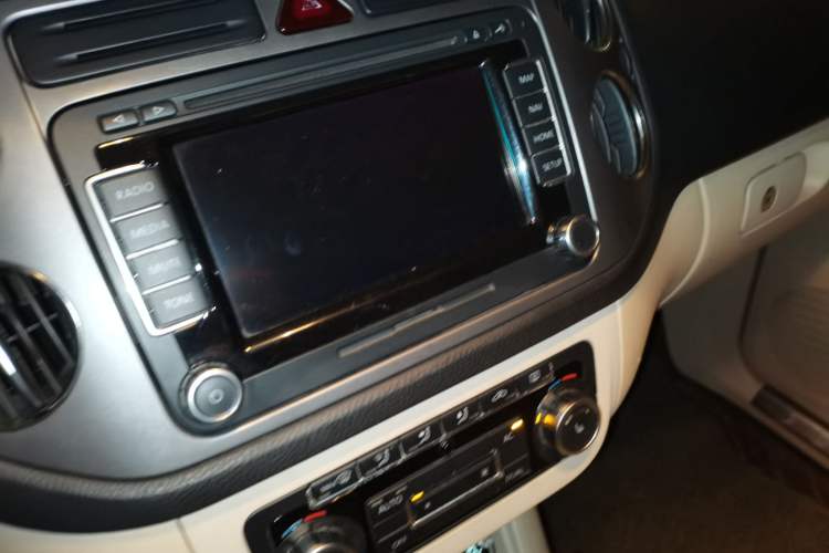 Used Volkswagen Tiguan 2010 2.0 TSI Automatic All-Wheel Drive Flagship Edition