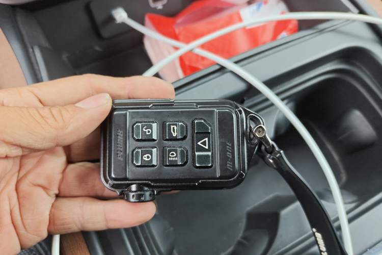 Used Land Rover Defender 2022 90 2.0T P300 X-DYNAMIC HSE