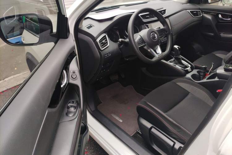 Used Nissan Qashqai 2019 2.0L CVT Smart Enjoyment Version