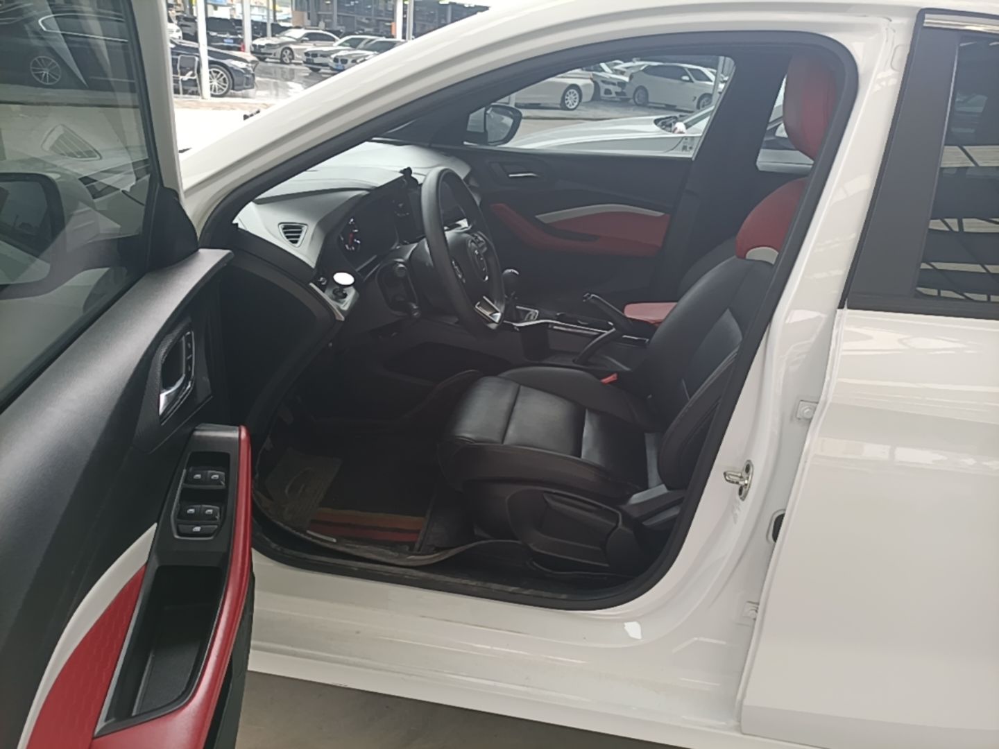 MG 5 2023 180 DVVT Manual Luxury Edition — снимка 18