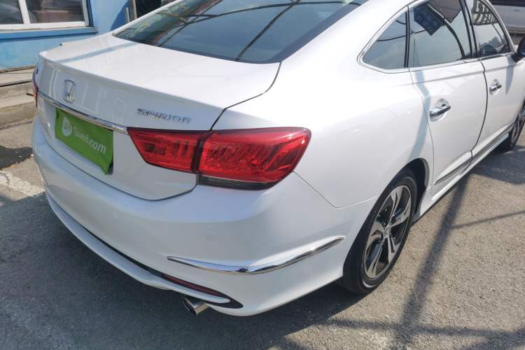 Used Honda Spirior 2015 2.4L Prestige Edition
