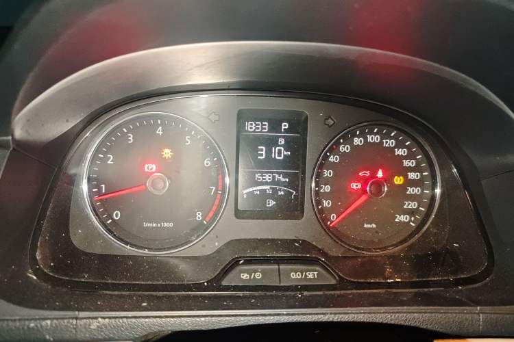 Used Volkswagen Gran Lavida 2013 1.4 TSI Automatic Comfort Model