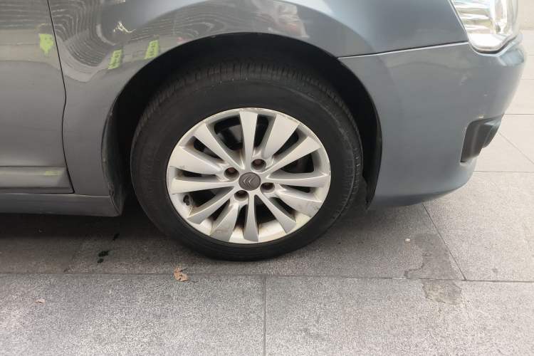 Used Citroen C-Quatre 2013 Sedan 1.6L Automatic Prestige Model Right Front Wheel Hub