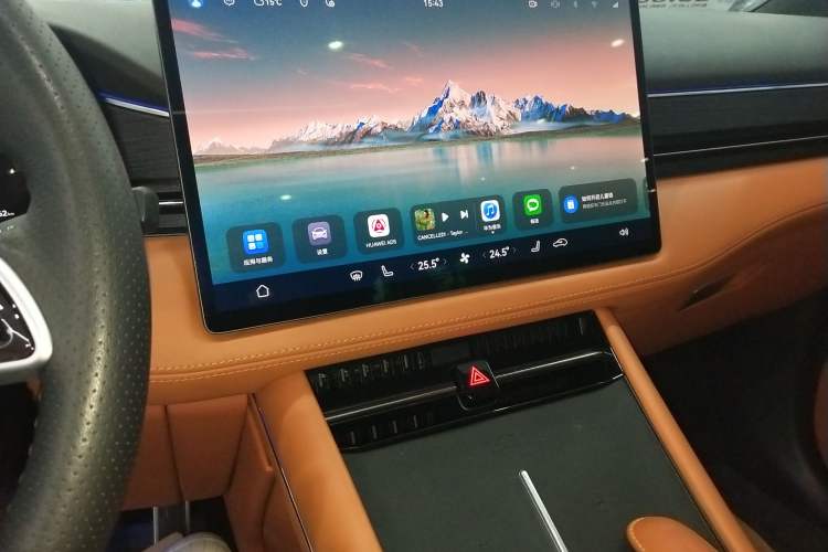 Used Hima AITO M7 2024 1.5T Intelligent Driving All-Wheel Drive Pro Version 5 Seats Ternary Lithium Battery
