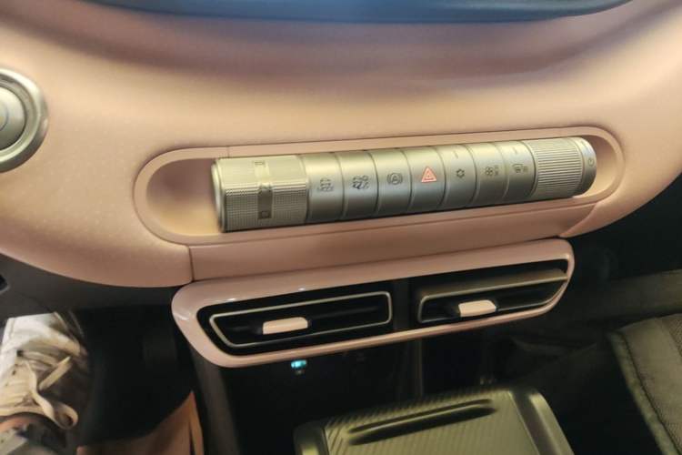 Used BYD Seagull 2024 Honor Edition 305km Dynamic Version Gear Lever