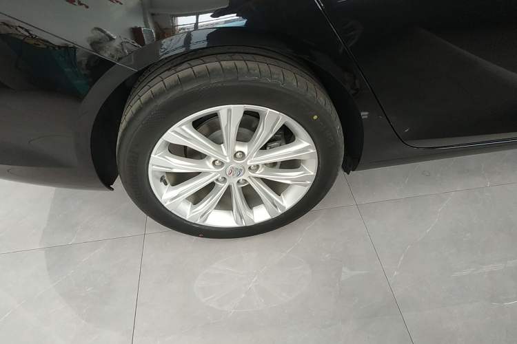 Used Buick Regal 2024 28T Luxury Edition
