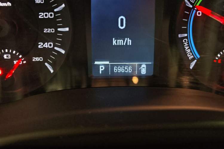 Used Roewe e950 2017 50T Hybrid Connected Executive Edition