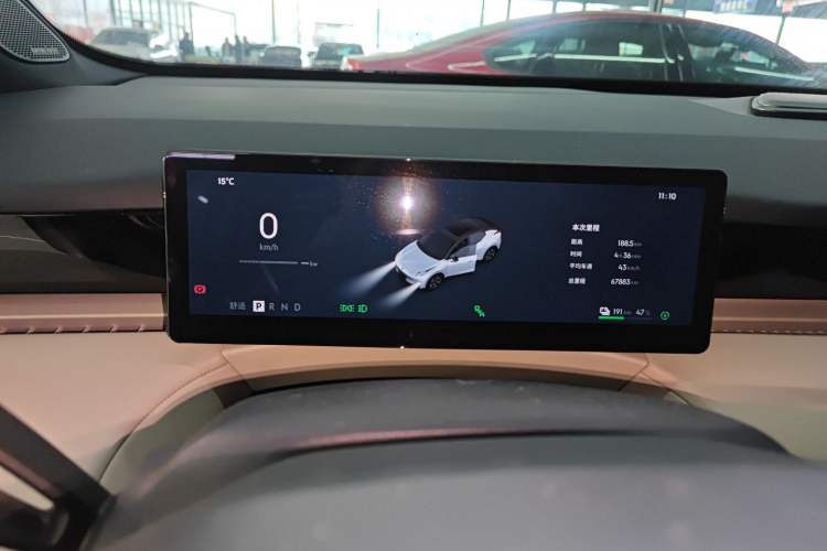 Used Lynk & Co Z20 2025 530 km Range Rear-Wheel Drive Pro
