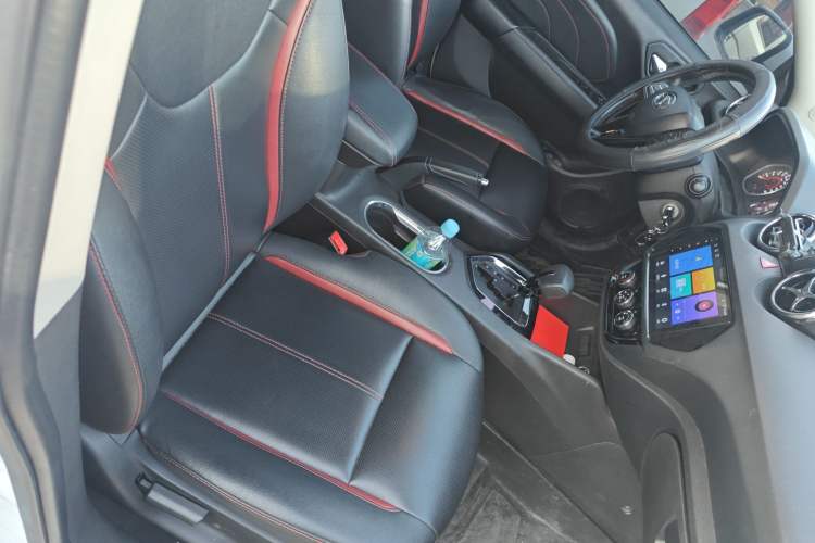 Used Soueast DX3 2016 1.5T CVT Luxury Model
