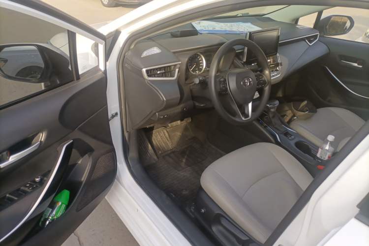 Used Toyota Corolla 2021 Dual-Motor 1.8L E-CVT Elite Edition
