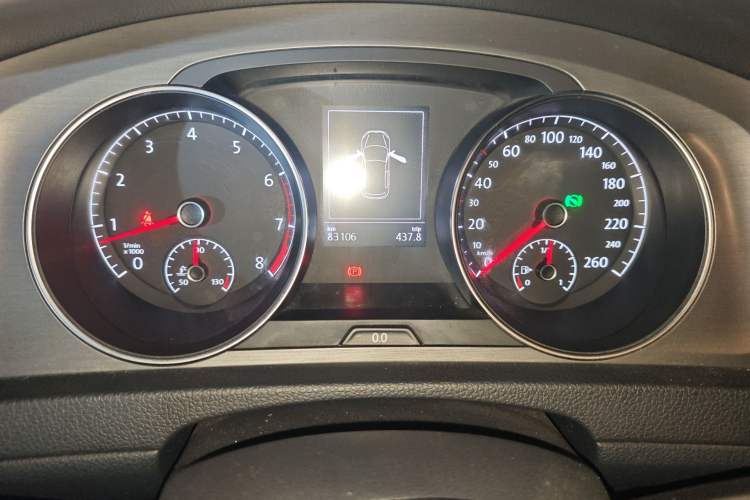 Used Volkswagen Golf 2015 1.4TSI Automatic Luxury Model