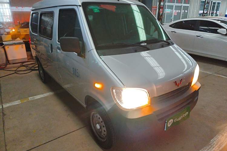 Used Wuling Zhiguang 2020 1.2L Practical Model China VI LSI
