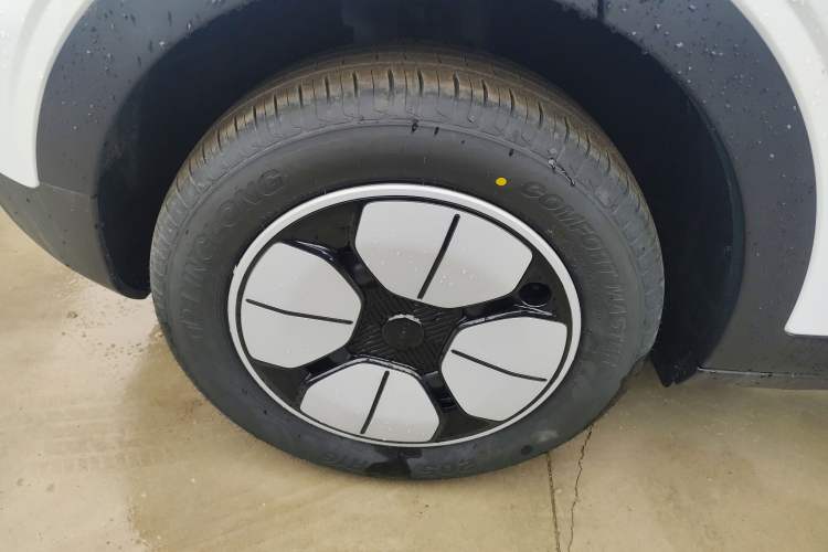 Used Geely Galaxy Geome 2026 Model 310km Youth Edition
