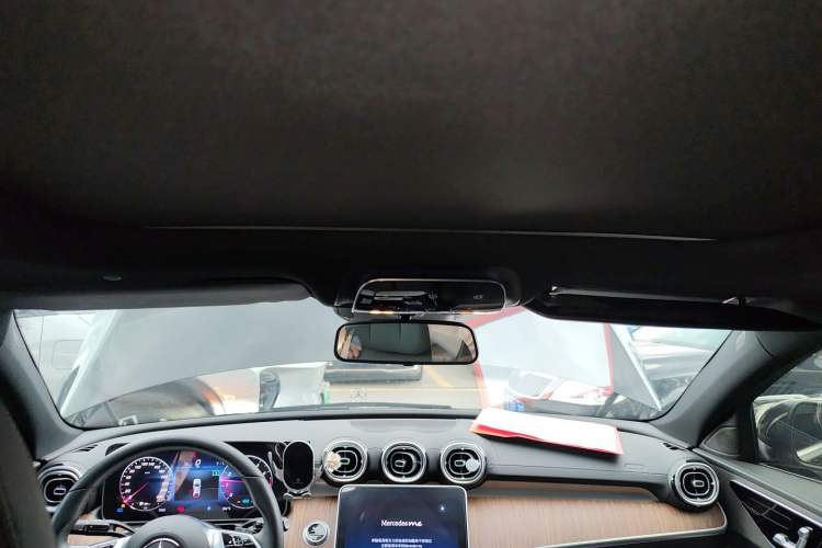 Used Mercedes-Benz C-Class 2022 Facelift C 260 L Headliner