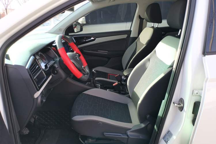 Used Jetta VS5 2022 280TSI Manual Advanced Trim
