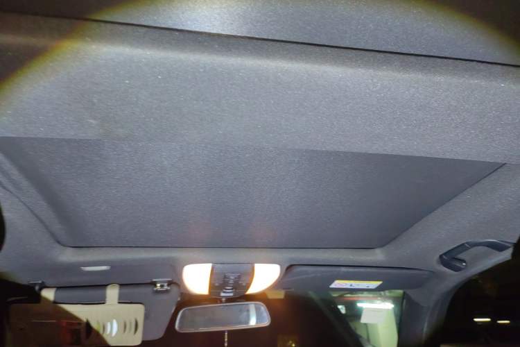 Used Mercedes-Benz GLK-Class 2015 GLK 260 4MATIC Fashion Edition Ultimate Version