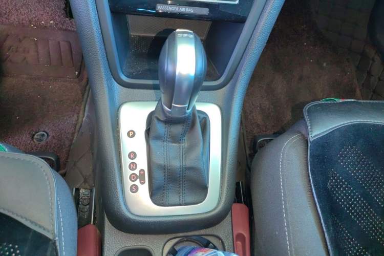 Used Volkswagen Sharan 2018 380TSI Comfort Edition 6-Seater Gear Lever