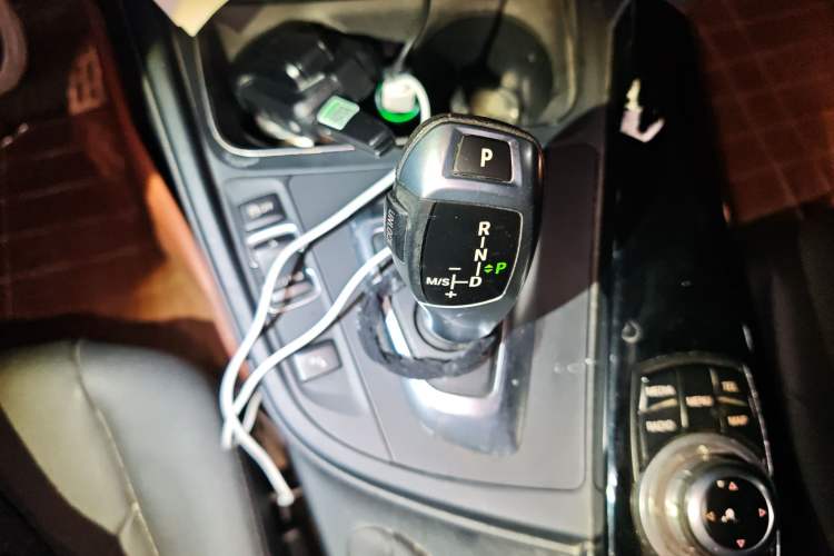 Used BMW 3 Series 2016 320Li Fashion Model
