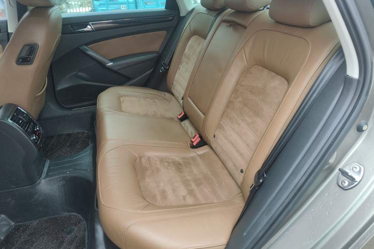 Used Volkswagen Passat 2014 2.0 TSI DSG Ultimate Edition
