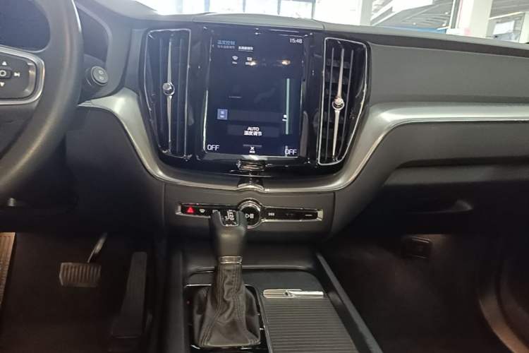 Used Volvo XC60 2020 T5 4x4 Zhiyi Luxury Edition
