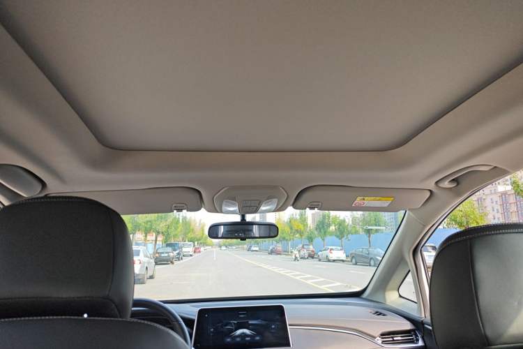 Used SAIC MAXUS G50 2023 PLUS 1.5T Happiness-Recommended Automatic Cruise Version
