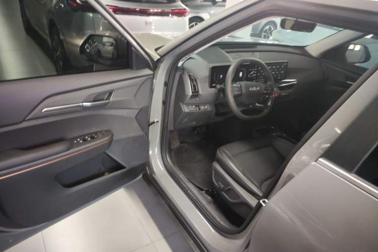 Used Kia EV5 2024 530 Light